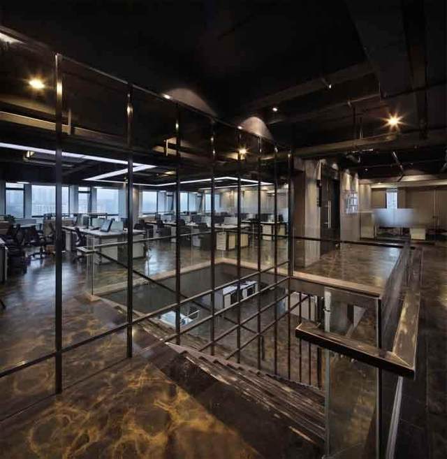 員工區(qū) 員工區(qū)