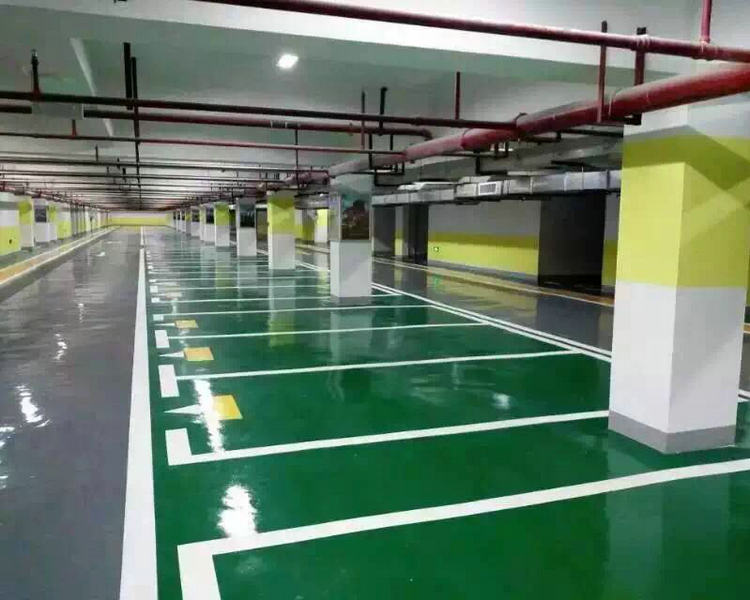 環氧地坪漆施工后變色如何預防?