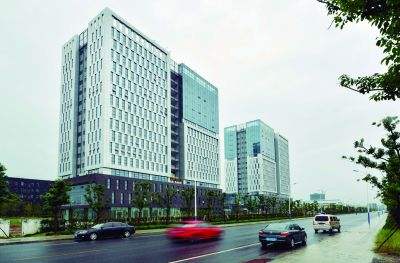 環(huán)氧地坪漆在工業(yè)建筑中使用要注意哪些?